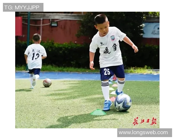 武汉足球队在挑战赛中的耐力表现分析与总结 武汉足球队在挑战赛中的耐力表现分析与总结