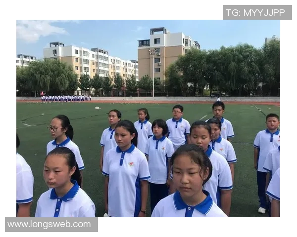 我的足球明星手账记录每一个进球瞬间与梦想的追逐之旅